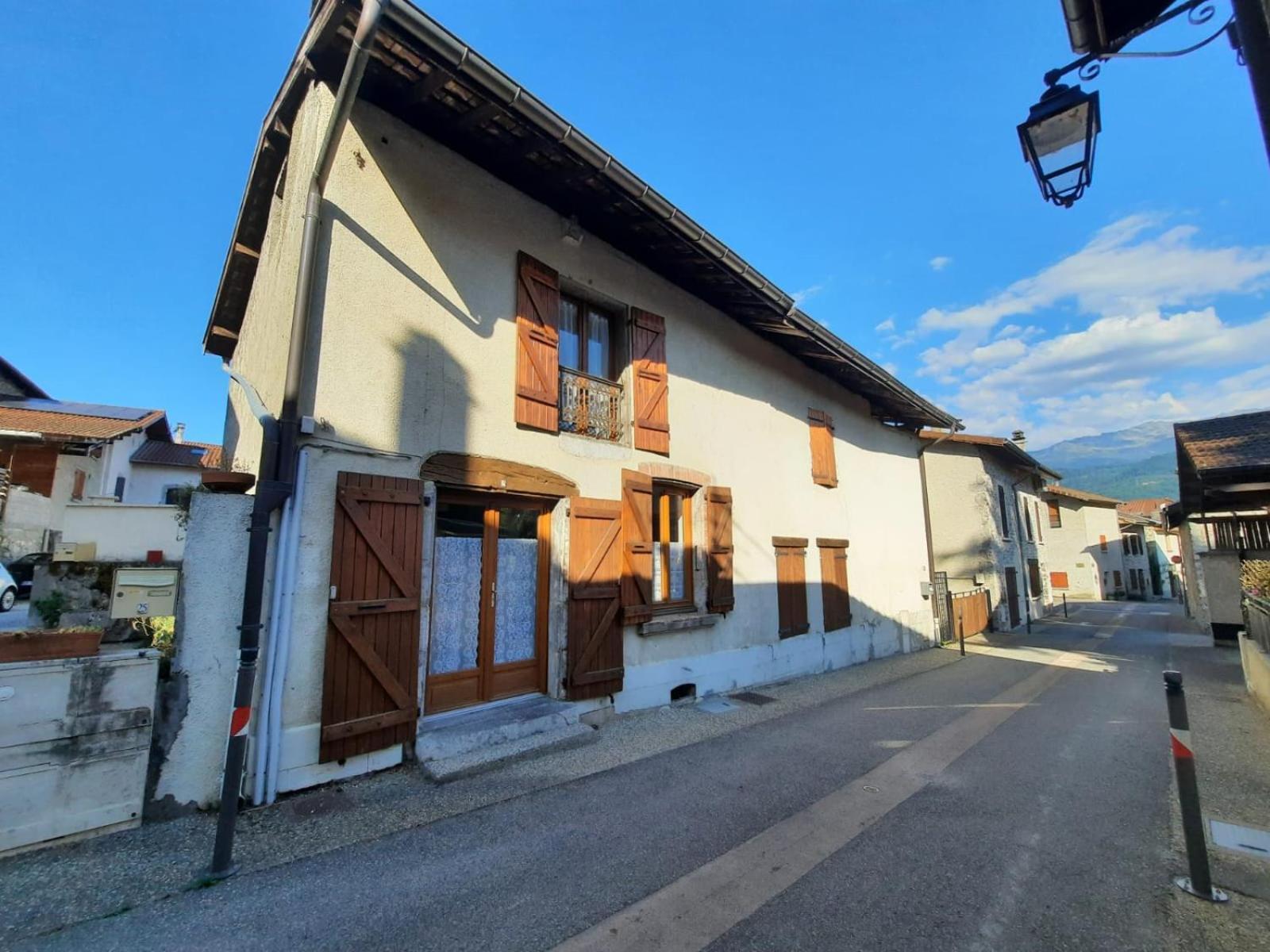 Maison De Village Au Pied De La Montagne Lumbin 外观 照片