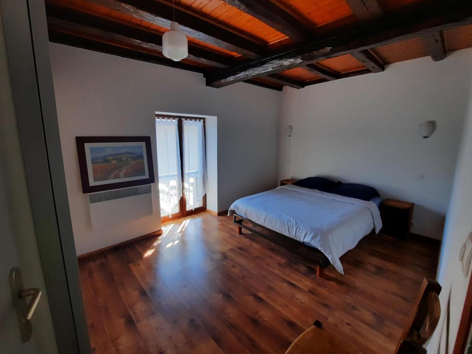Maison De Village Au Pied De La Montagne Lumbin 外观 照片